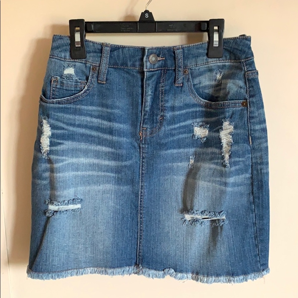 Denim distressed skirt